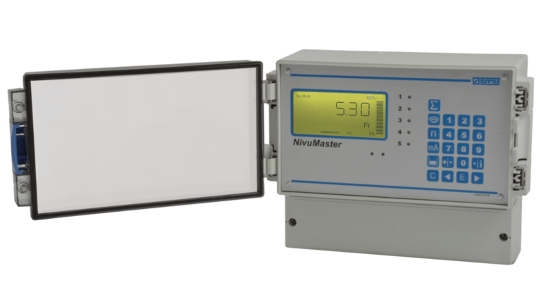 NivuMaster LF-5:2 für den Einsatz in Regenbehandlungsanlagen. Zur unabhängigen Messung und Ausgabe von Beckenfüllstand und Abschlagsmenge mit nur einem Sensor