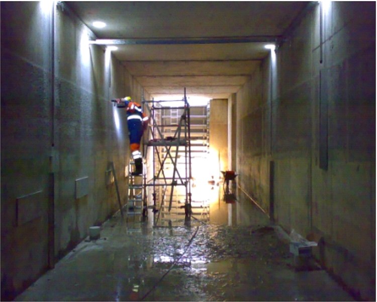 • Hochgenaue Durchflussmessung • Einfache und robuste Installation • Wartung/Tausch der Sensoren während des Betriebes möglich • Hochgenaue Durchflussmessung • Einfache und robuste Installation • Wartung/Tausch der Sensoren während des Betriebes möglich
