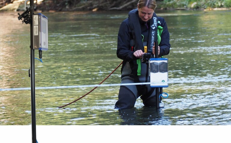 NivuFlow Stick ermöglicht zuverlässige und komfortable Abflussmessungen in Flüssen, Bächen und Kanälen