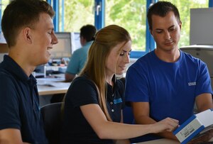 Ausbildung Industriekauffrau Industriekaufmann Ausbildung Industriekauffrau Industriekaufmann